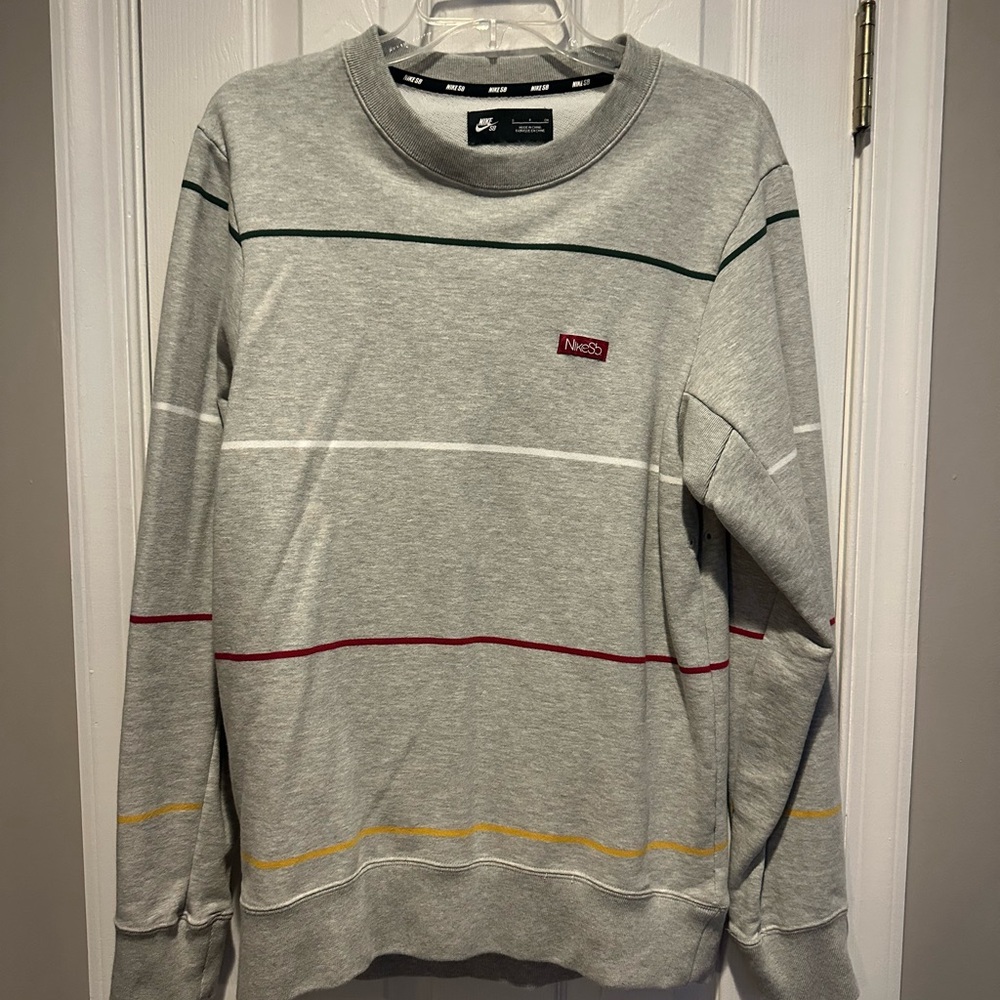 Nike SB Men's Crewneck Grey Sweater with Multicolor Stripes